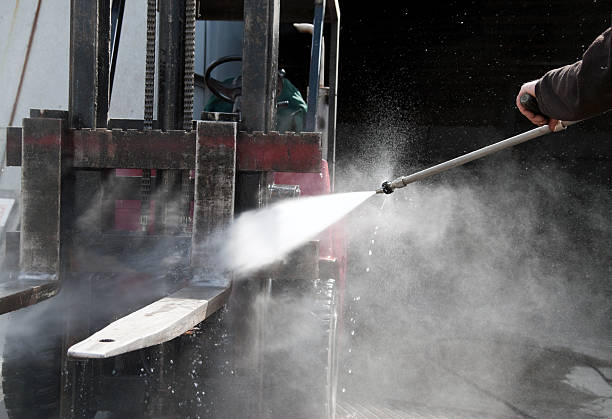 Best Gutter Cleaning  in Mbria, CA
